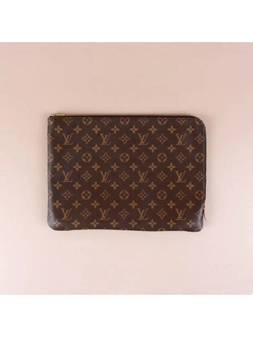 Ettu Voyage MM Clutch Bag Brown A 2 M44499 - LOUIS VUITTON - BALAAN 1