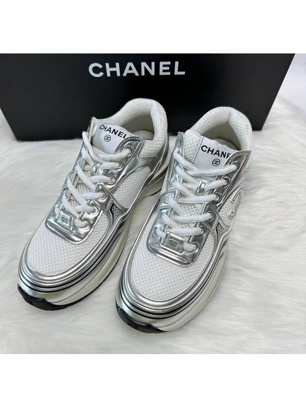 CC logo sneakers Shasix silver white - CHANEL - BALAAN 3