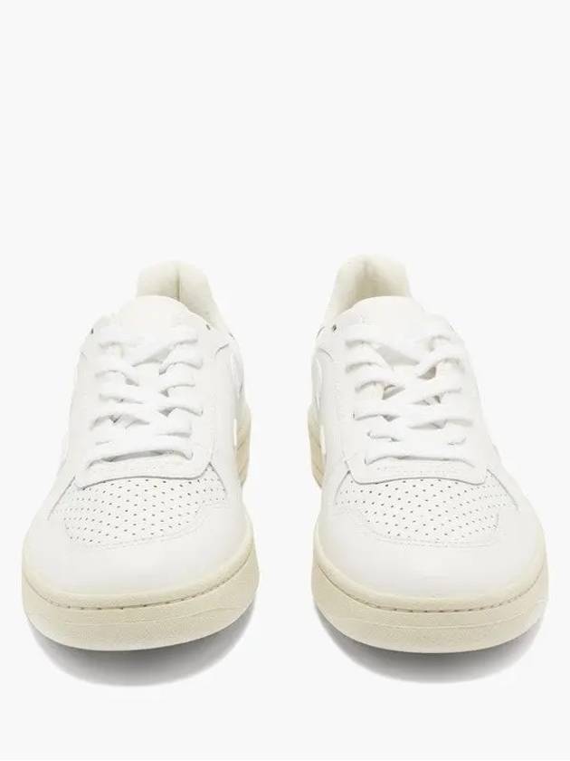 V 10 V Logo Smooth Leather Sneakers White - VEJA - BALAAN 5