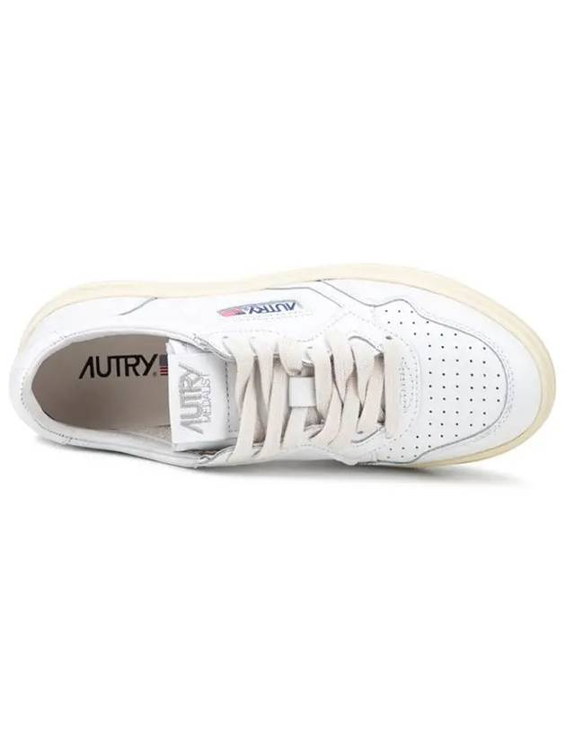 Medalist Goatskin Low Top Sneakers White - AUTRY - BALAAN 6