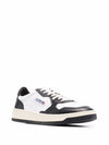 Medalist Killer Whale Sneakers White Black - AUTRY - BALAAN 3