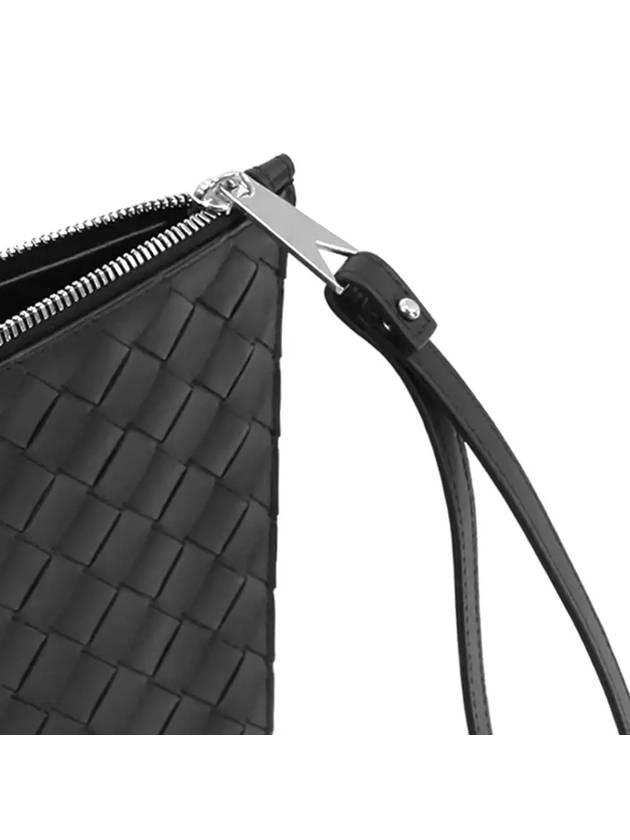 Intrecciato Strap Large Clutch Bag Black - BOTTEGA VENETA - BALAAN 5