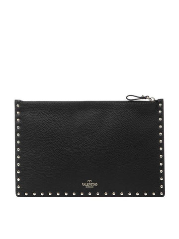 Rockstud Clutch Bag Black - VALENTINO - BALAAN 1