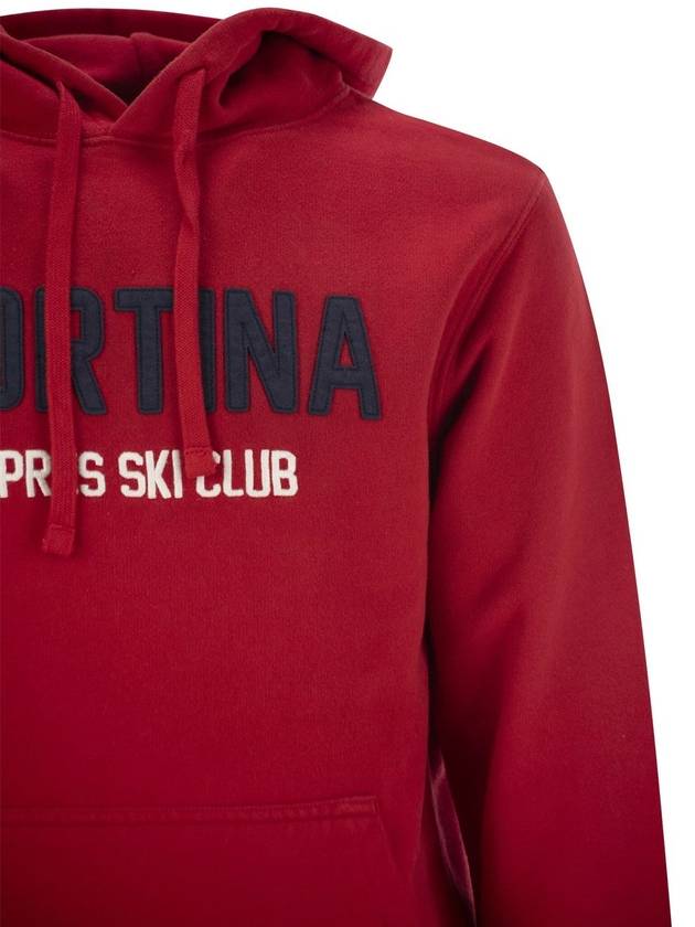 Men's red Tribeca sweatshirt with ‘Cortina Apres Ski Club’ logo embroidery - MC 2 SAINT BARTH - BALAAN 4