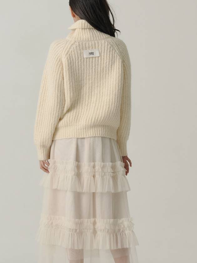 Influencer Seyoung wh Raglan Half Jip up Wool Knit Cream - SORRY TOO MUCH LOVE - BALAAN 3