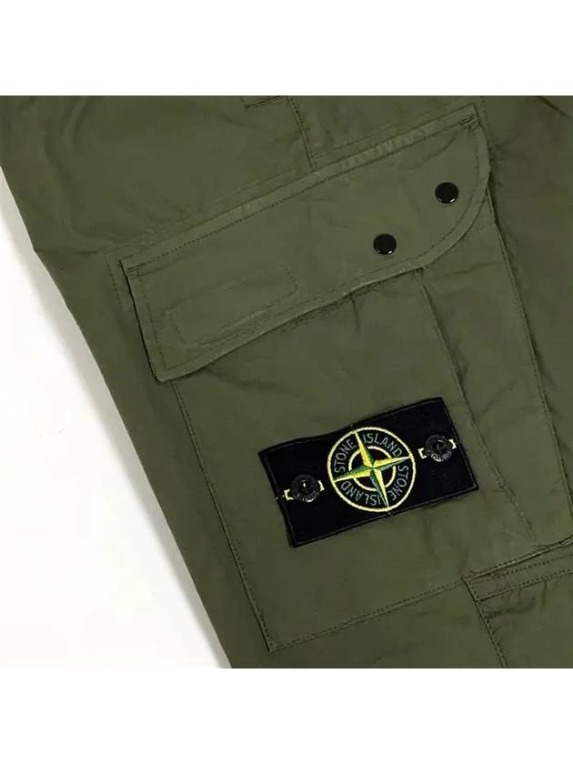 Men's Wappen Patch Pocket Cargo Straight Pants Khaki - STONE ISLAND - BALAAN 5