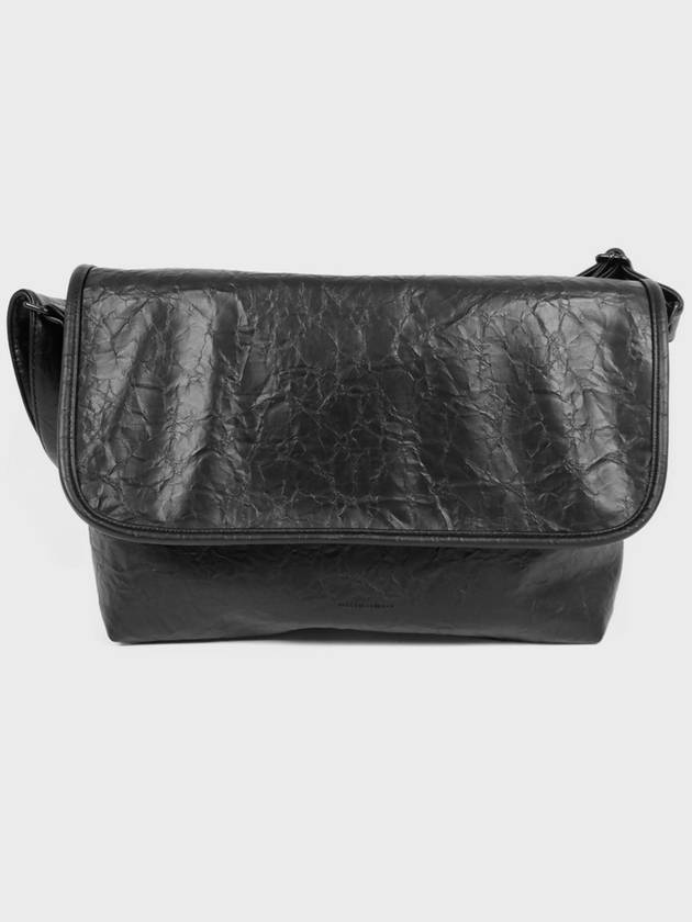 Planet Cross Bag Matte Black - MEETMETMEET - BALAAN 2