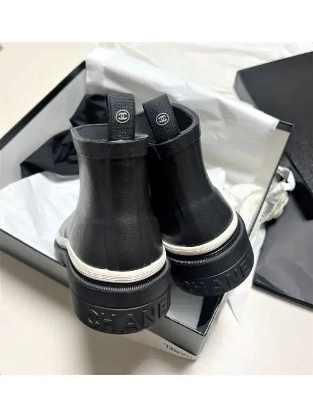 CC Logo Rubber Ankle Rain Boots Black - CHANEL - BALAAN 3