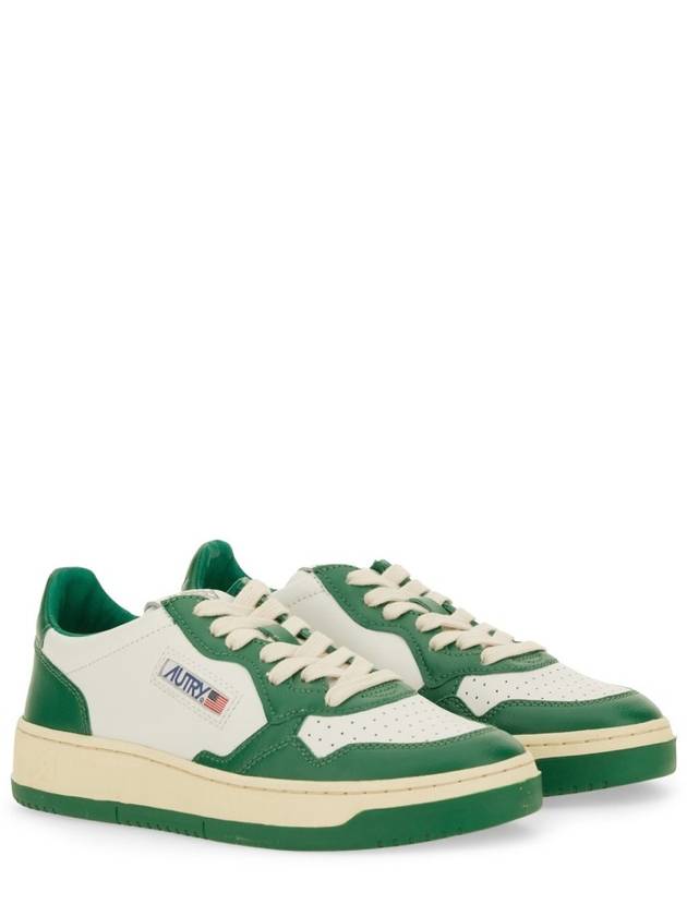 Women's Medalist Green Tab Leather Low Top Sneakers White - AUTRY - BALAAN 5