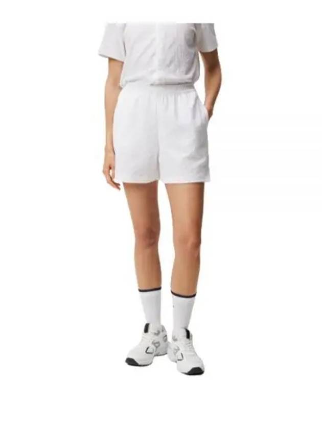 Diana Shorts White - J.LINDEBERG - BALAAN 2