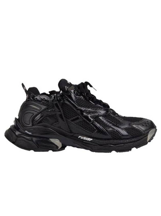 Runner Low Top Sneakers Black - BALENCIAGA - BALAAN 2