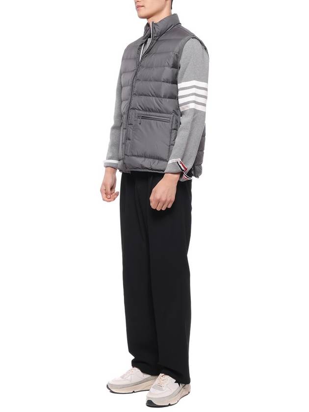 RWB Tab Zip-Up Pocket Vest Dick Grey - THOM BROWNE - BALAAN 5