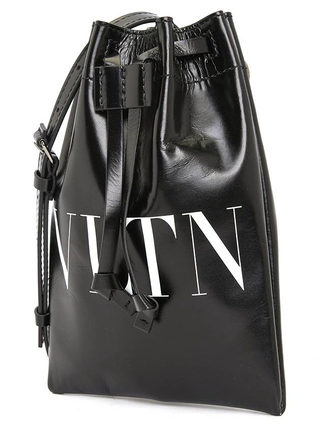 VLTN Logo Shiny Leather Crossbody Bag Black - VALENTINO - BALAAN 3