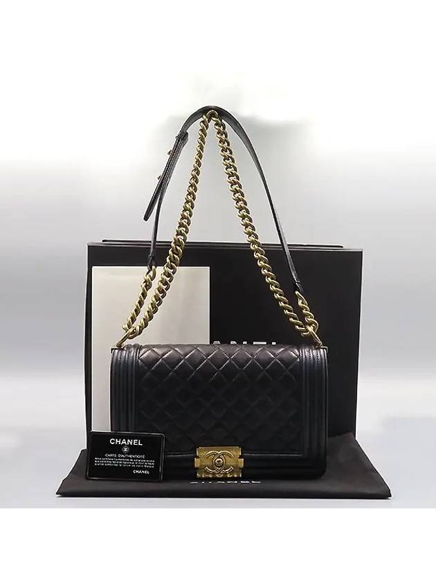 A67086 Black Lambskin Boy Bag Medium Gold Chain Shoulder - CHANEL - BALAAN 1