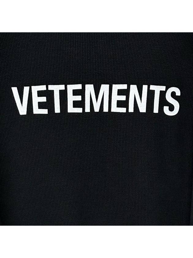 Small logo overfit knit UE52KN360B - VETEMENTS - BALAAN 4