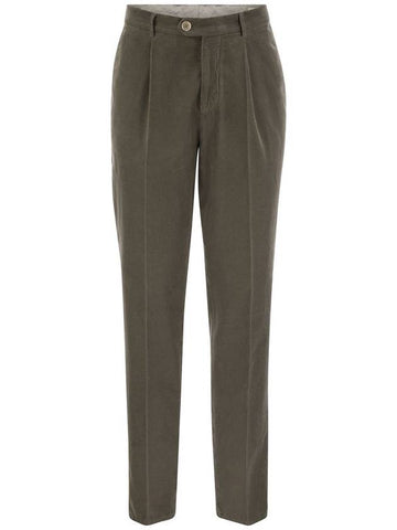 Leisure fit trousers in garment dyed cotton corduroy with darts - BRUNELLO CUCINELLI - BALAAN 1