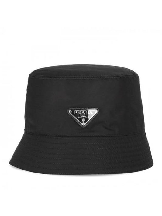 Triangle Logo Re-nylon Bucket Hat Black - PRADA - BALAAN 1