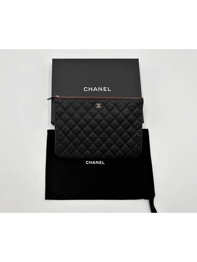 Women s Classic Medium Case Grained Calfskin Silver Metal Black A8254 B01480 C3906 - CHANEL - BALAAN 5