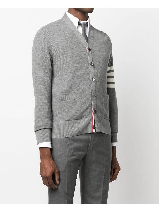 4-Bar Striped Waffle High V-Neck Cardigan Light Grey - THOM BROWNE - BALAAN 3