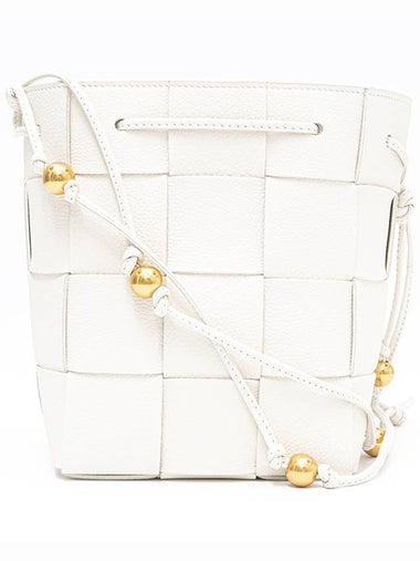 Cassette Intrecciato Leather Bucket Bag White - BOTTEGA VENETA - BALAAN 1