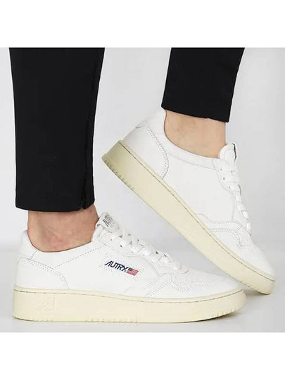 Medalist Goatskin Low Top Sneakers White - AUTRY - BALAAN 2