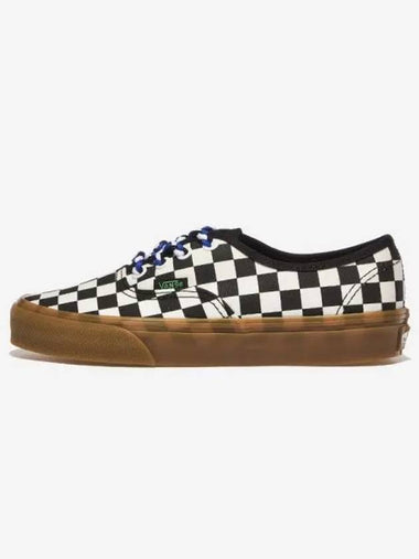 Shoes Sneakers Sports Running Comfortable Authentic Checkerboard Black White - VANS - BALAAN 1