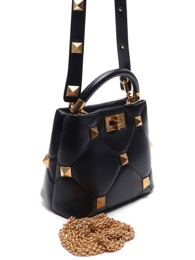 Roman Stud Small Top Handle Tote Bag Black - VALENTINO - BALAAN 4