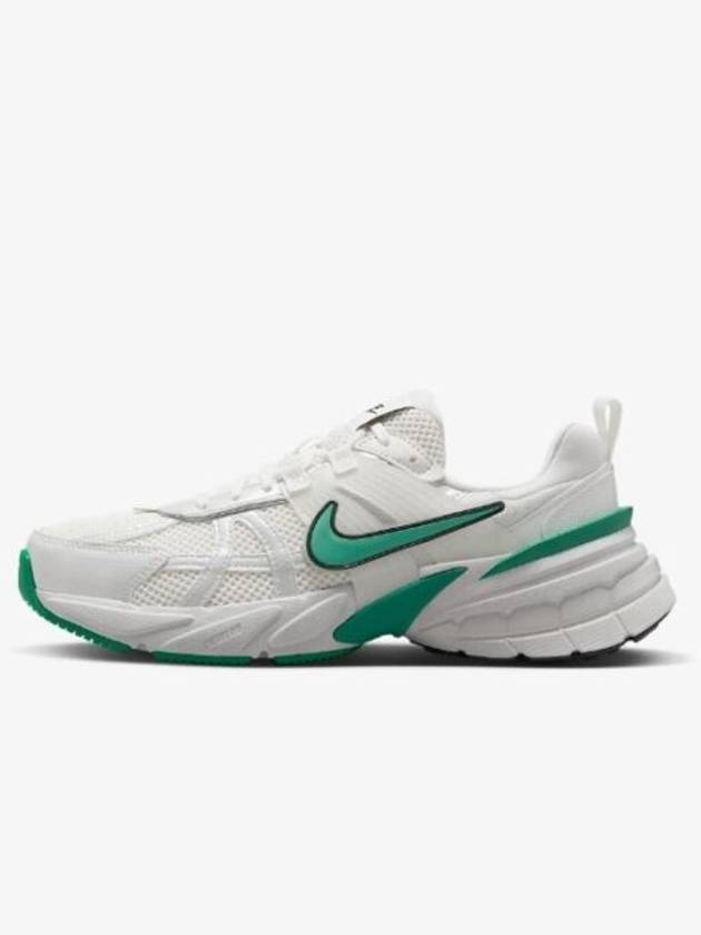 V2K Run Low Top Sneakers Green Pale Ivory - NIKE - BALAAN 2