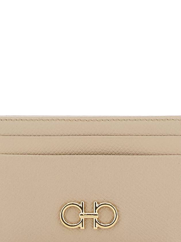 Beige Card-Holder With Gancini Detail In Hammered Leather Woman - SALVATORE FERRAGAMO - BALAAN 3