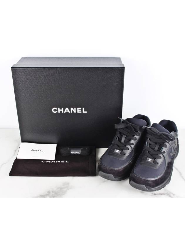 cc logo cruise sneakers 38 domestic 250 - CHANEL - BALAAN 2