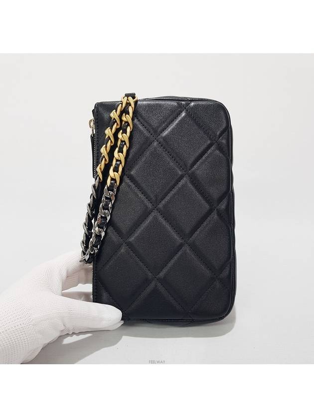 women pouch bag - CHANEL - BALAAN 4