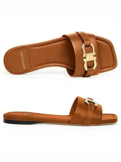 Gancini Ornament Flat Slide Brown - SALVATORE FERRAGAMO - BALAAN 2