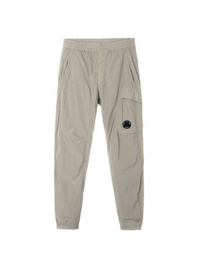 Lens Wappen Technical Cargo Track Pants Sage - CP COMPANY - BALAAN 2