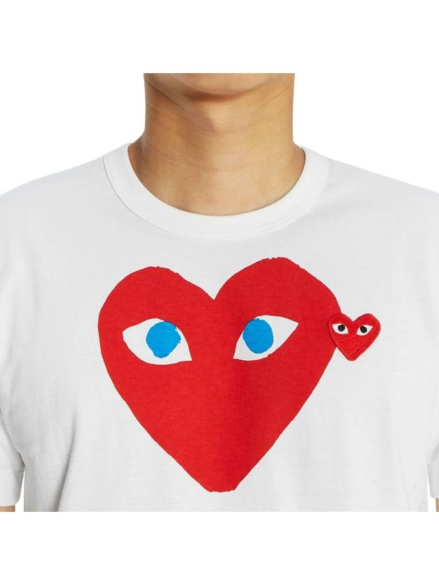 Play Men's Double Blue Eyes Heart Red Wappen Short Sleeve T-Shirt White - COMME DES GARCONS - BALAAN 7