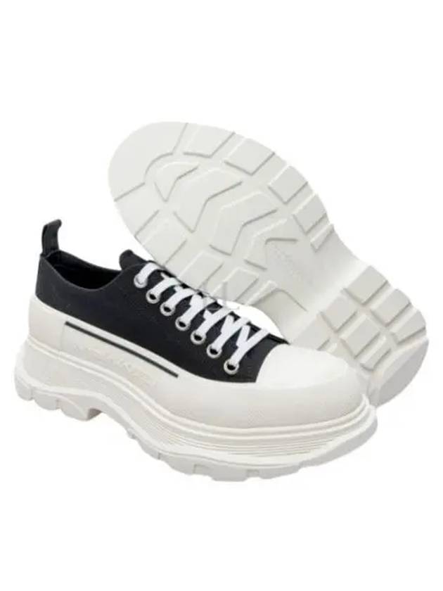 Tread Slick Platform Low Top Sneakers Black White - ALEXANDER MCQUEEN - BALAAN 2