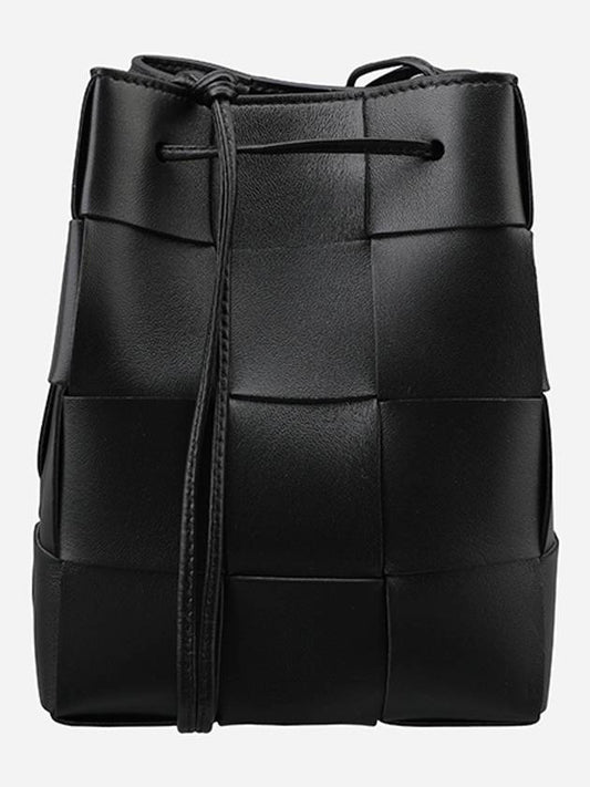 Intrecciato Cassette Small Bucket Bag Black - BOTTEGA VENETA - BALAAN 2