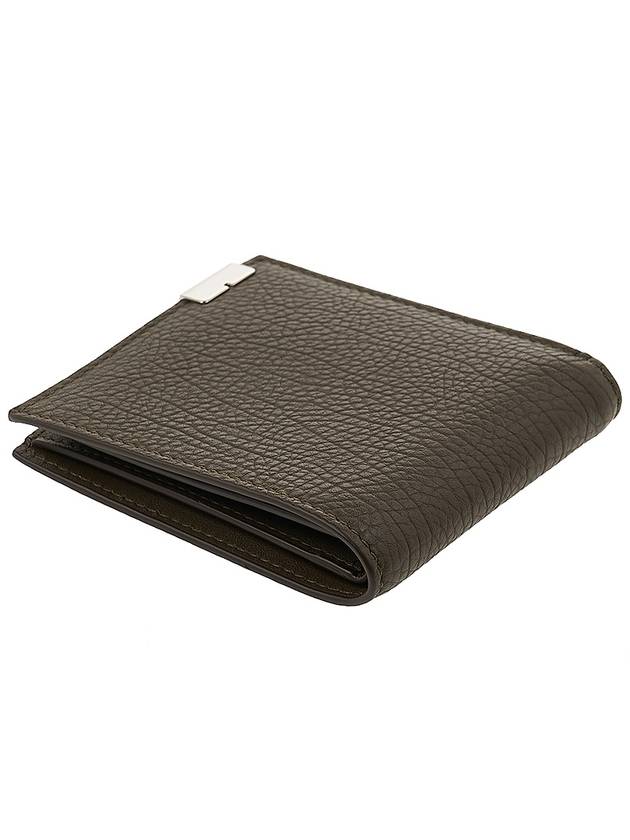 B Cut Bifold Leather Half Wallet Military - BURBERRY - BALAAN 5