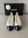 Ballerina Flat Shoes White Black G02819 - CHANEL - BALAAN 8