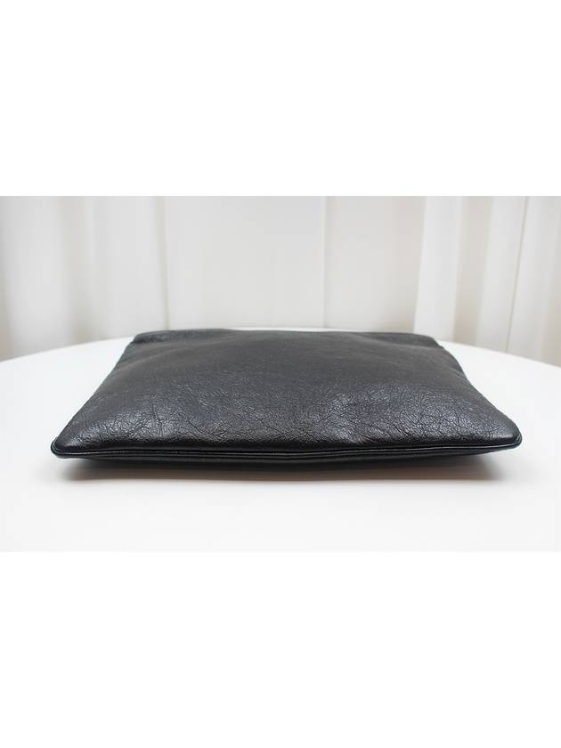 Explore Black Leather Clutch 535334 - BALENCIAGA - BALAAN 5