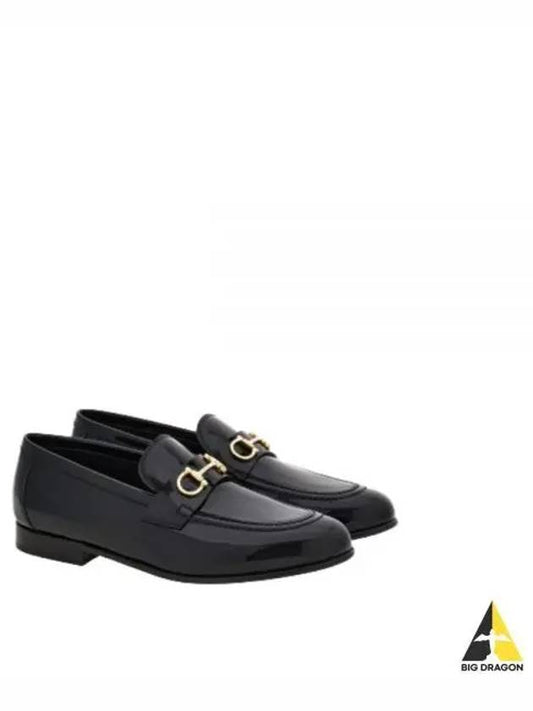 Gancini Ornament Calfskin Loafers Black - SALVATORE FERRAGAMO - BALAAN 2