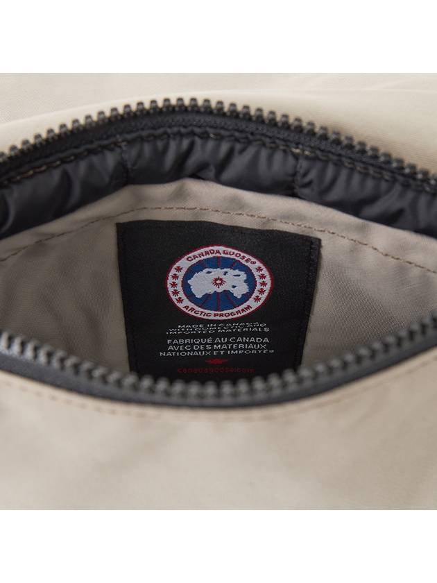 Logo Small Cross Bag Limestone - CANADA GOOSE - BALAAN 9