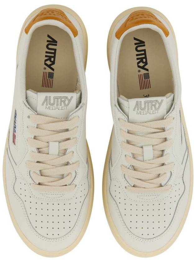 Autry Medalist Low Sneakers - AUTRY - BALAAN 6