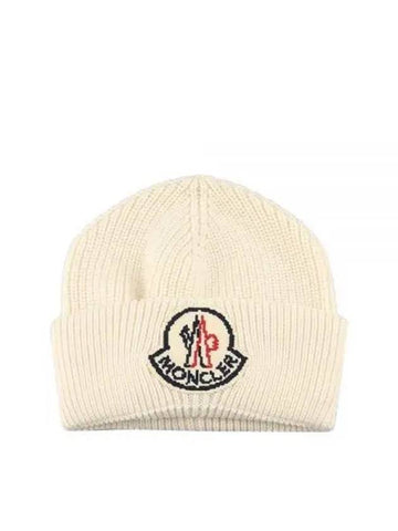 3B00019 M1282 034 Logo Patch Wool Beanie White 1121124 - MONCLER - BALAAN 1