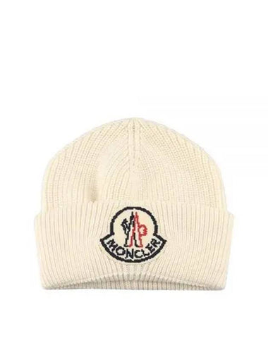 3B00019 M1282 034 Logo Patch Wool Beanie White 1121124 - MONCLER - BALAAN 1