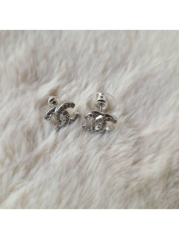 CC Logo Crystal Stud Earrings Silver - CHANEL - BALAAN 5