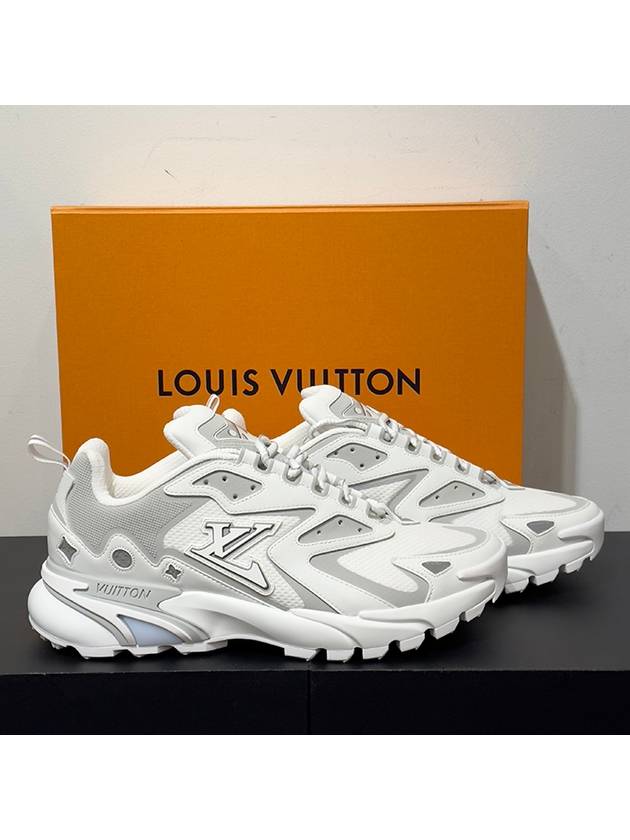 Runner Tatic Sneakers White Gray - LOUIS VUITTON - BALAAN 3