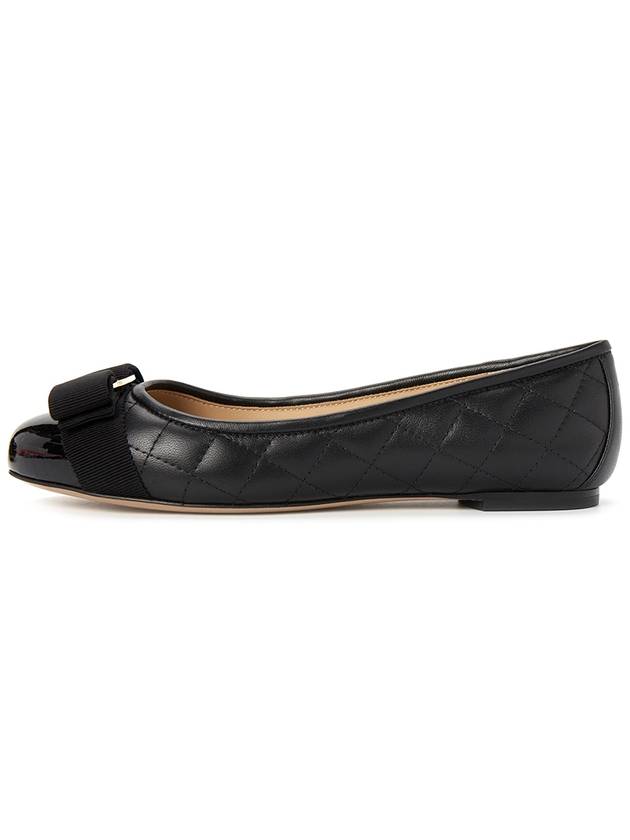 Ferragamo VARINAQ NERO 0672100 D Women s Flat Shoes - SALVATORE FERRAGAMO - BALAAN 4