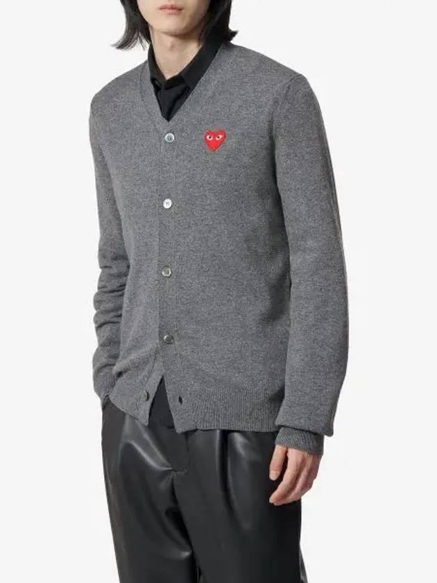 Heart Wappen Wool Cardigan Dark Grey - COMME DES GARCONS PLAY - BALAAN 2