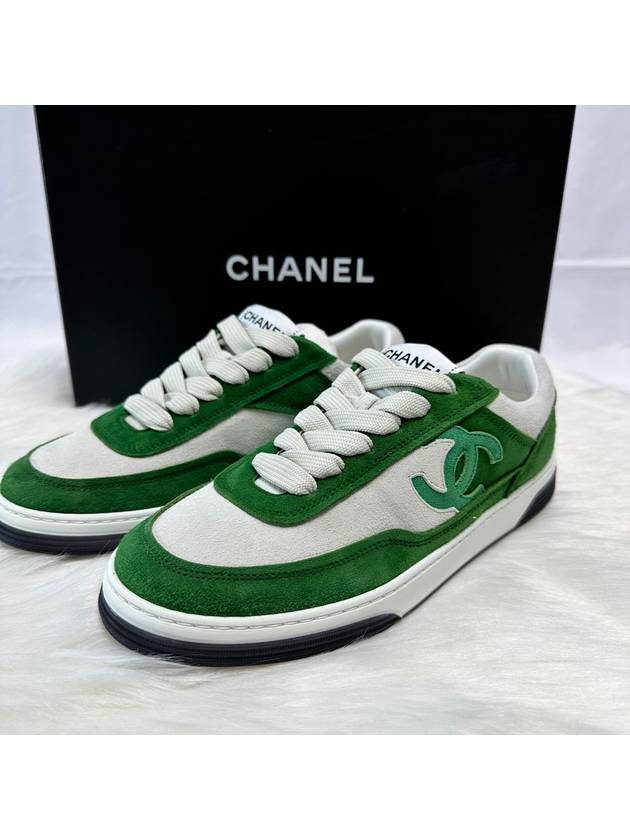 CC Logo Suede Kidskin Low Top Sneakers Green - CHANEL - BALAAN 3