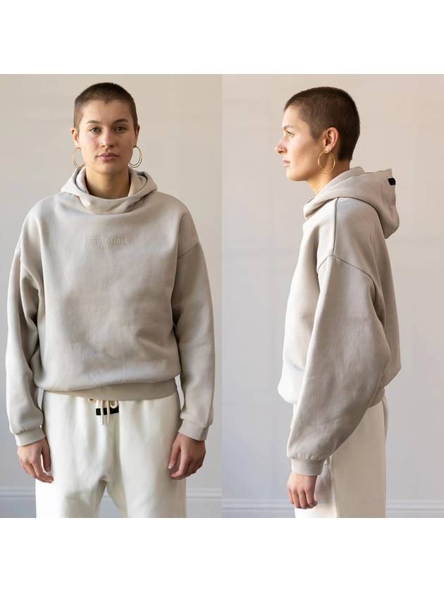 Fear of God Essentials Small Logo Hoodie Silver Cloud - FEAR OF GOD ESSENTIALS - BALAAN 5